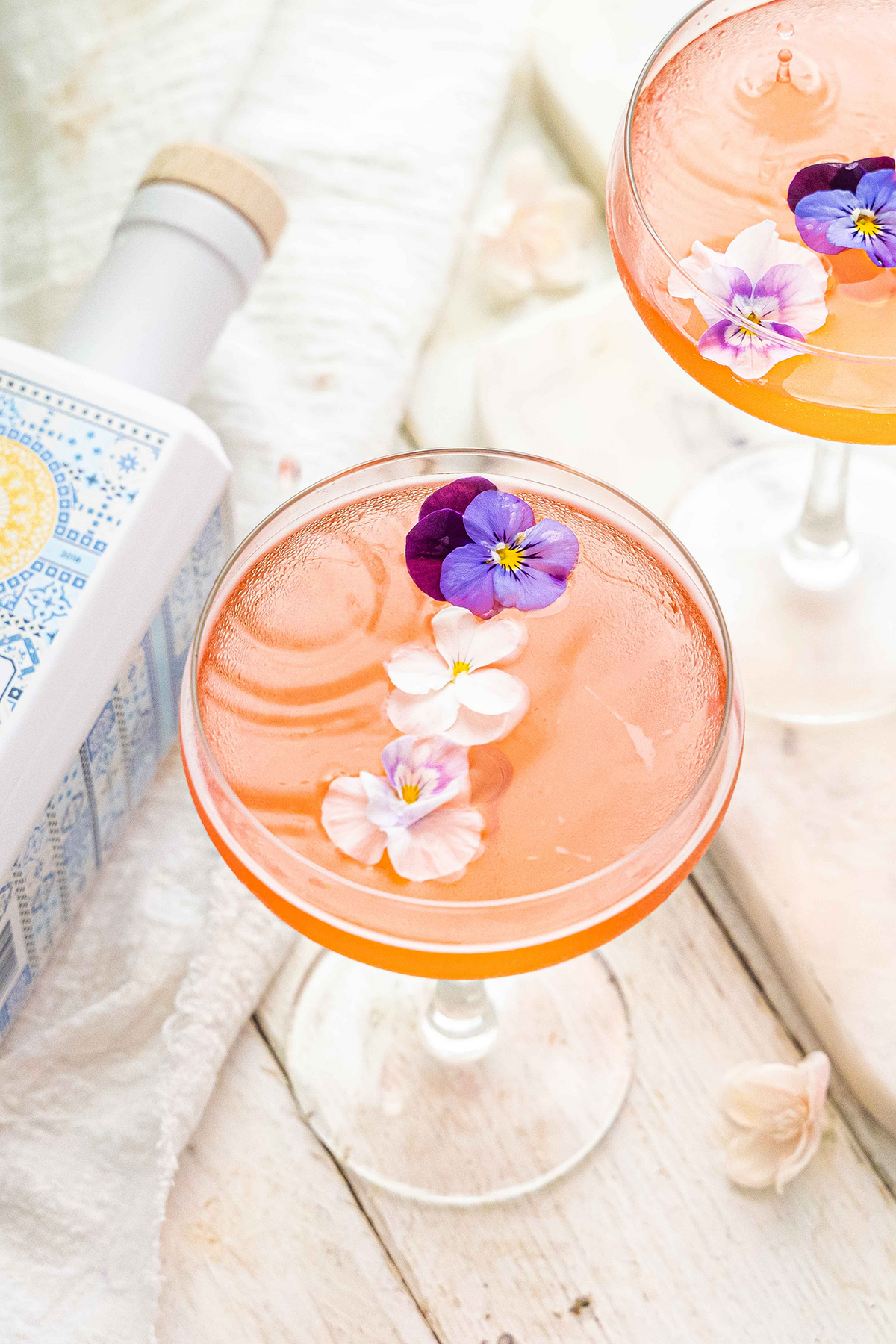 Palma Gin serve